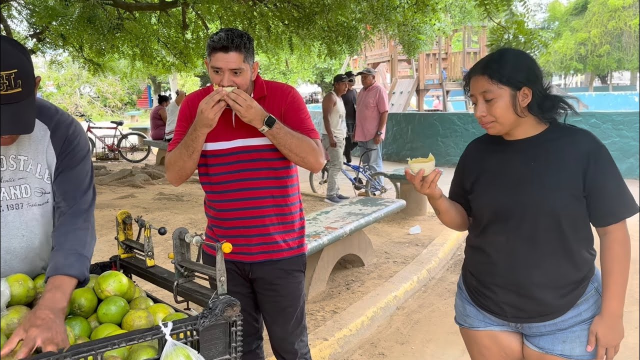 Danely y Yelvis Delcid en el Parque de Tocoa Colon Honduras..🇭🇳 🇭🇳