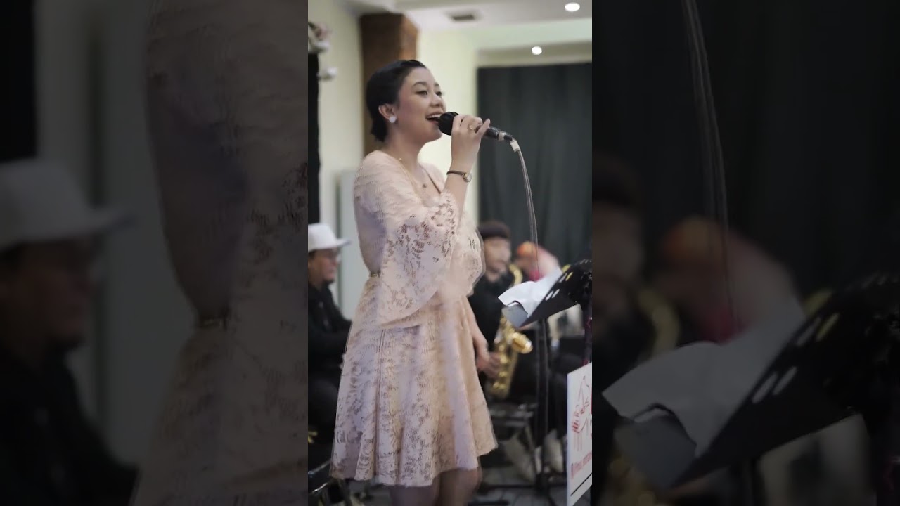 Diskoria, Eva Celia - C.H.R.I.S.Y.E. (Cover by KPH Music) | Wedding Band at PULLMAN HOTEL Bandung