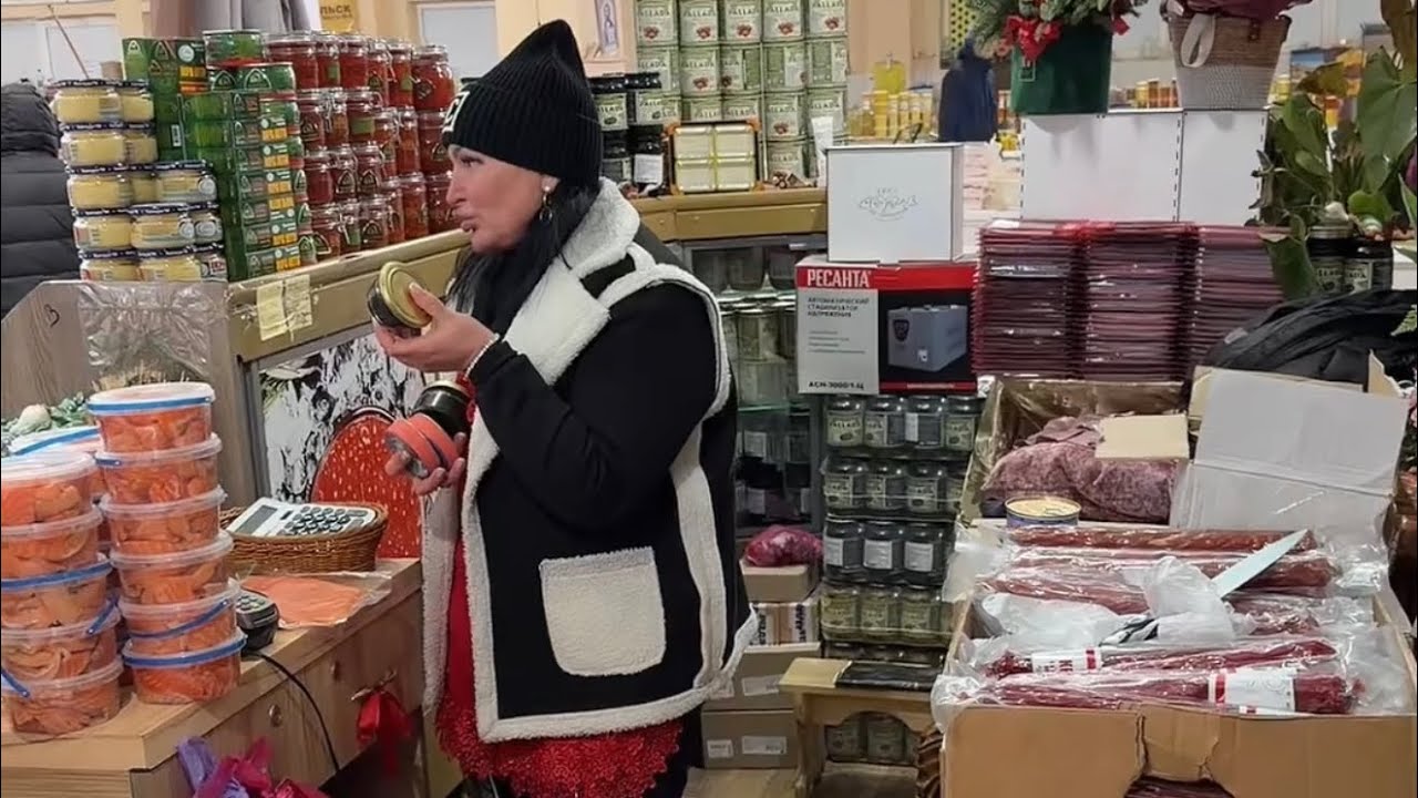 У нас дуже великий асортимент товару. ПРИВОЗ ОДЕССА Базаренко 
