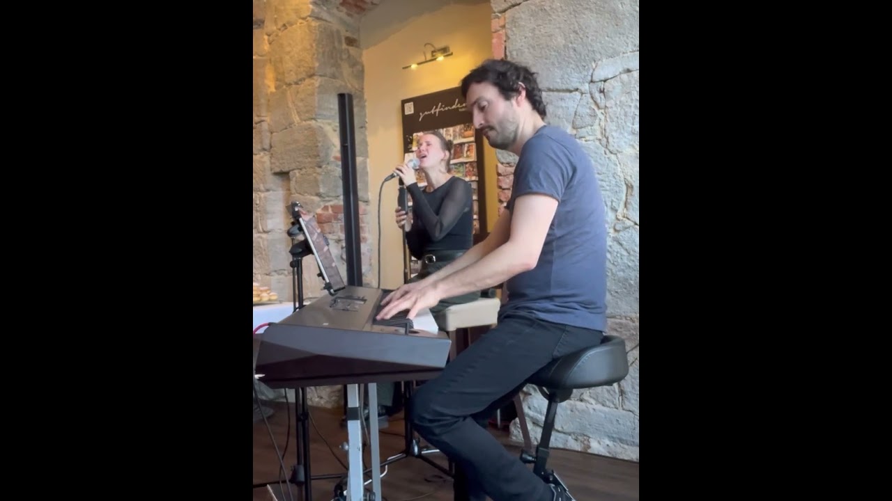 Ironic - Alanis Morisette COVER LIVE (SAM live - Sandra Amon Music live)