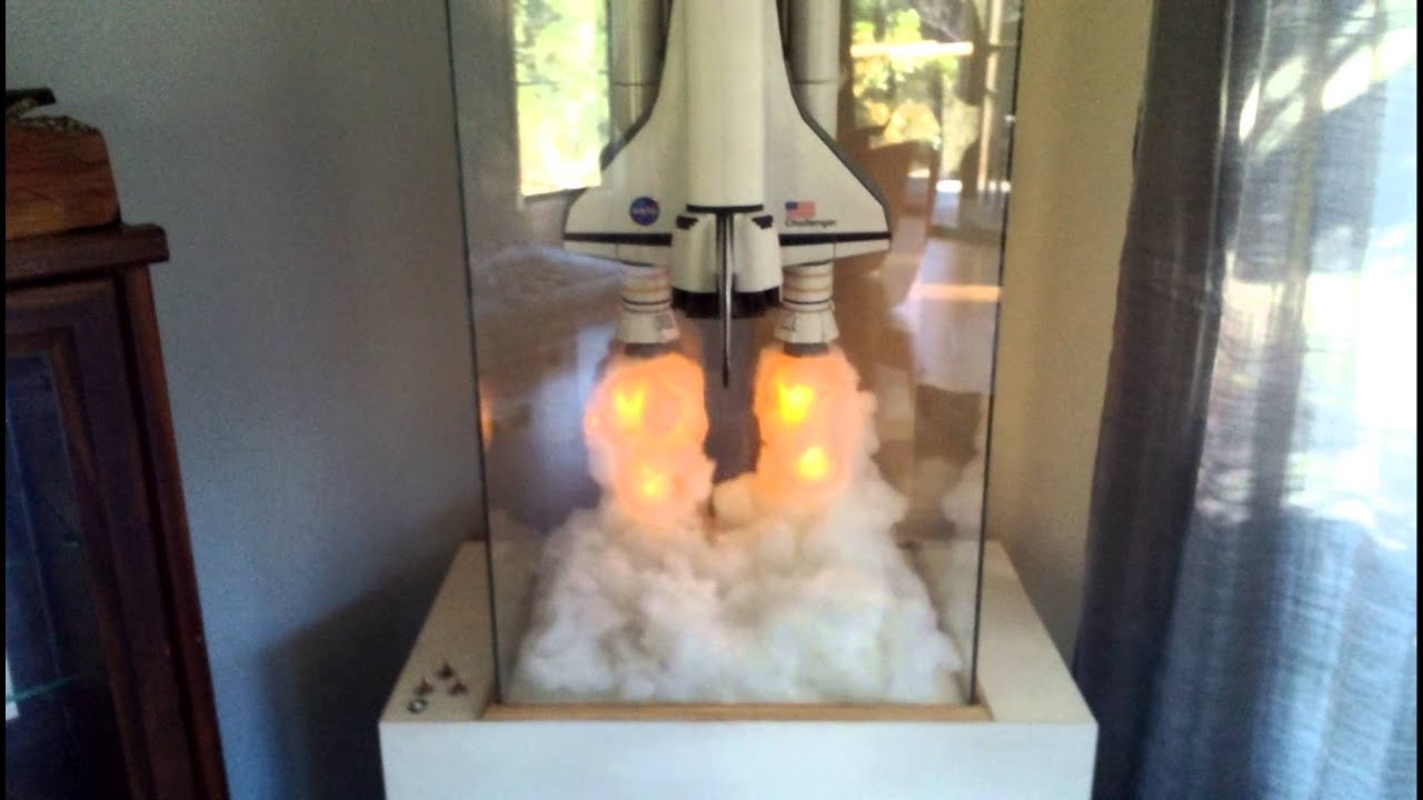 1/72 Revell space shuttle model kit , sound and LEDs diorama