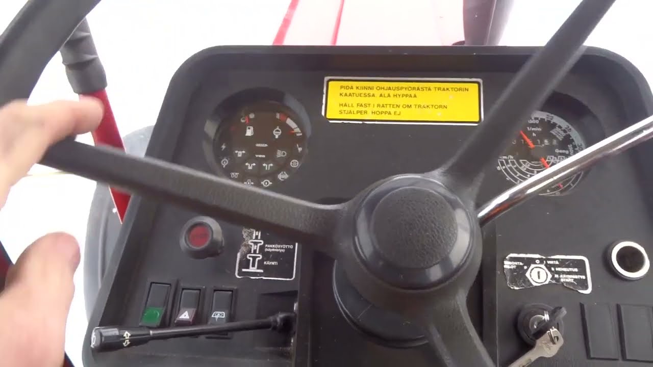 International 844 XL / Puukuorman vienti !