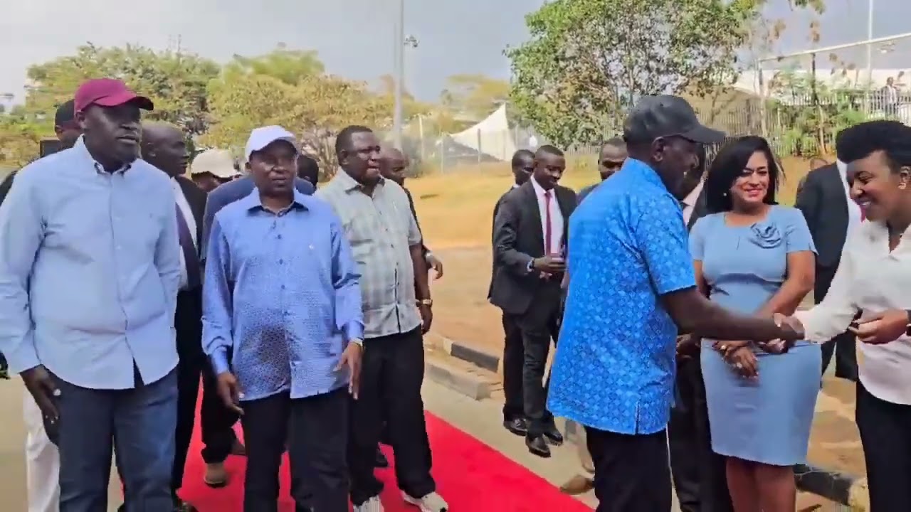 See how President Ruto arrived at Moi Sports Centre, Kasarani, for the NYOTA Project