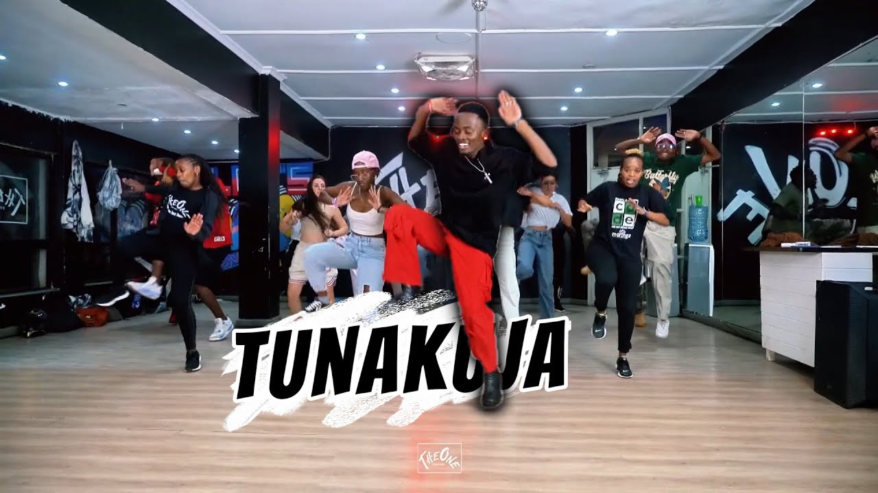 TUNAKUJA | Amapiano Dance Class by @_thatguyhenry