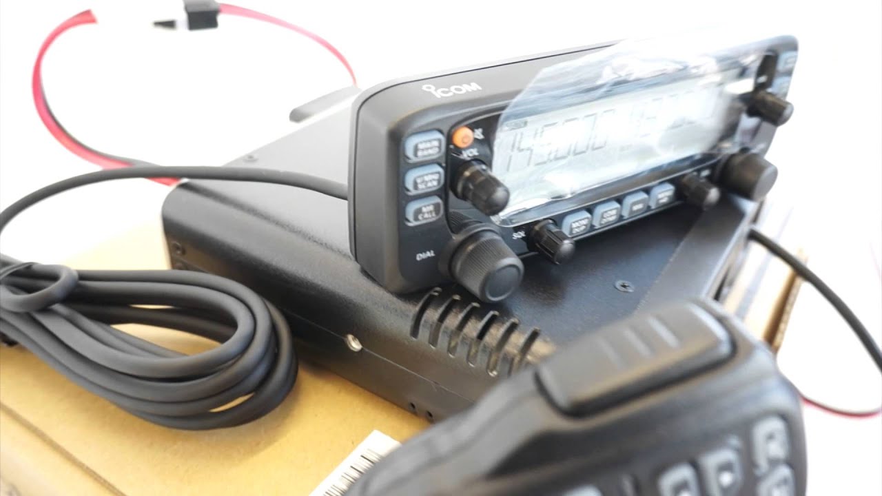 IC-2730入荷！　アイコム144/430MHz最新デュアル　IC-2730＆IC-2720比較！