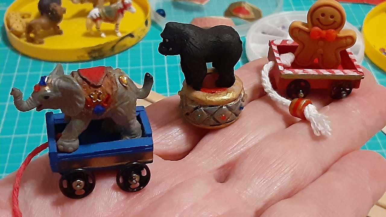 Миниатюрная игрушка-каталка «Цирковые животные» и пряничный человечек! 12 дней Рождества #кукольн...