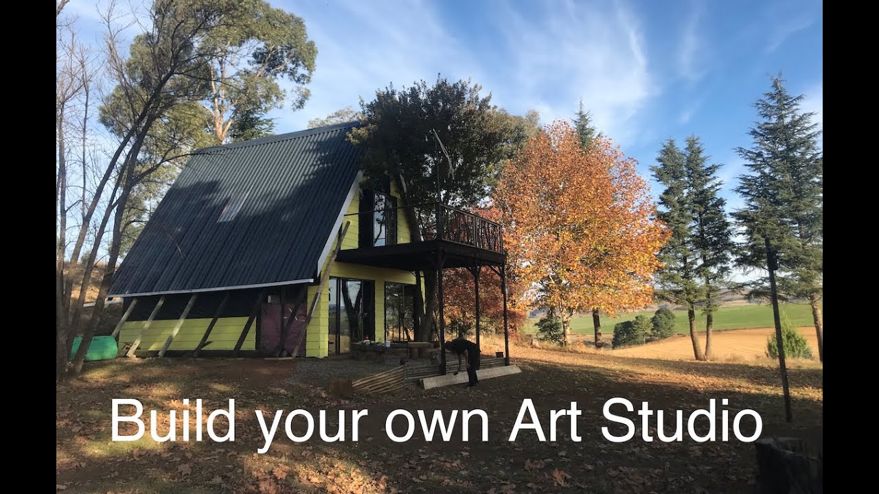 Build your own Art Studio - Abstract Realism 