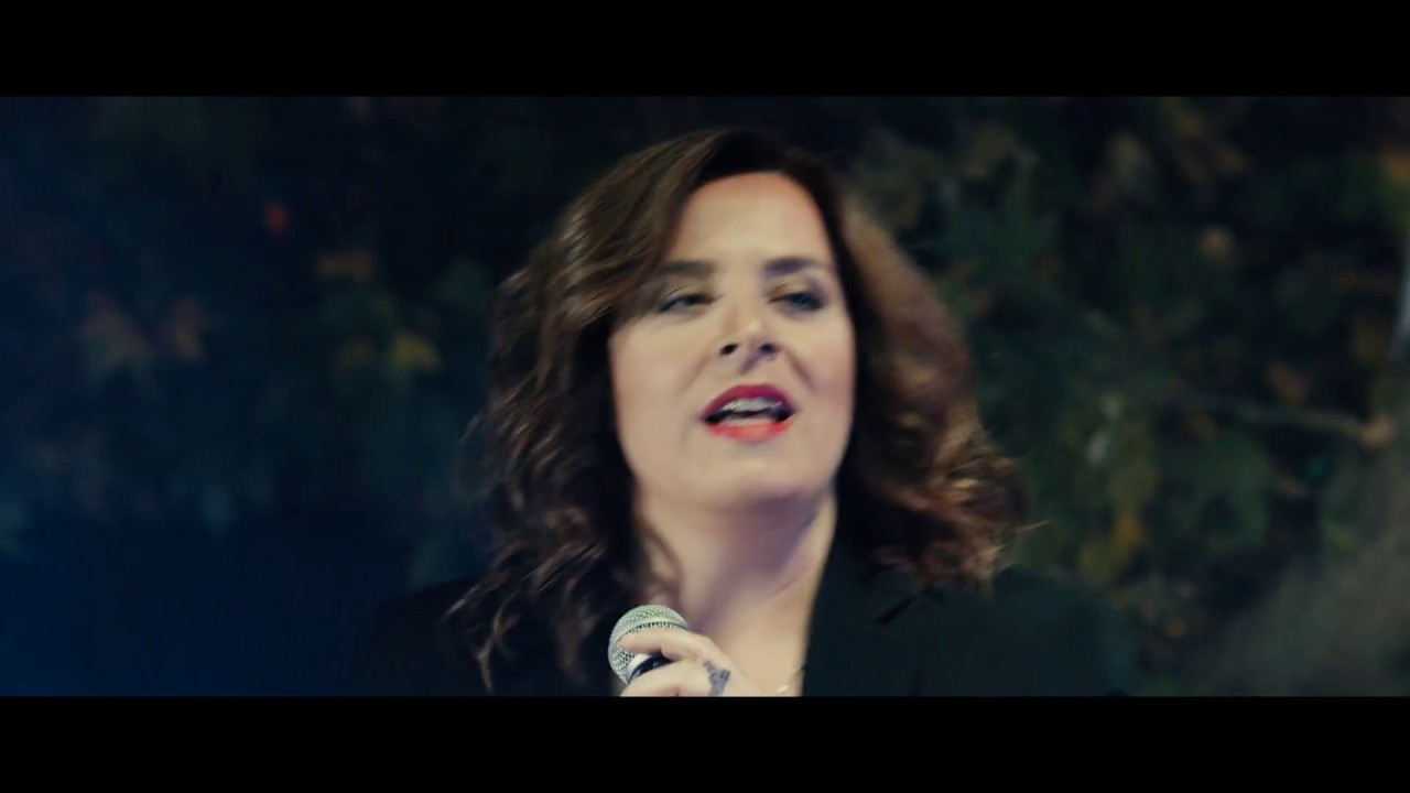 ΓΩΓΩ ΤΣΑΜΠΑ ΤΙ ΣΟΥ ΦΤΑΙΩ - GOGO TSAMPA TI SOY FTAIO (Official Music Video HD)