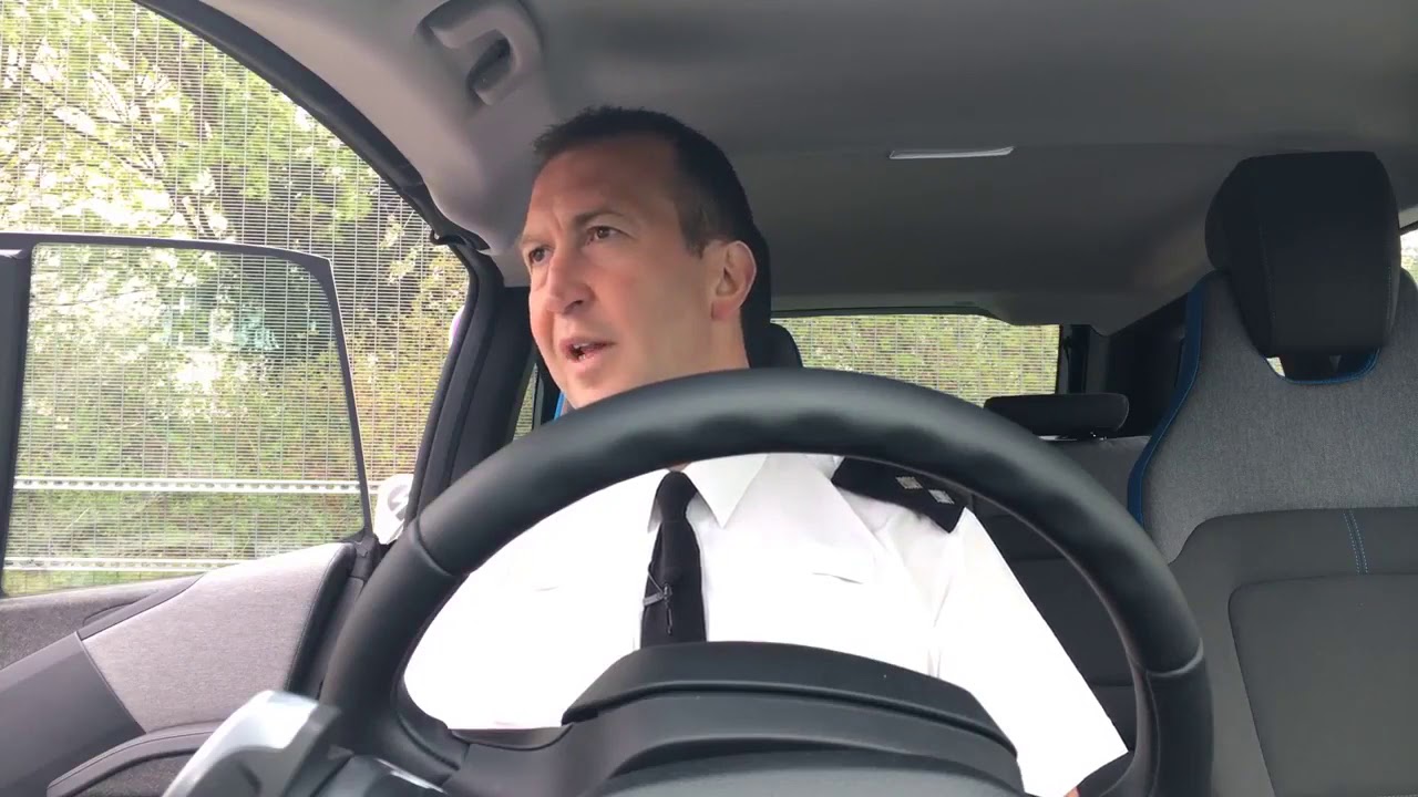 eo Genius Fleet EV charging solution charging up Hampshire Police