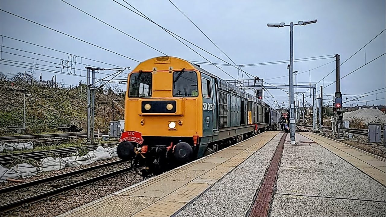 UK Railtours 'The Dead Simple positioning move' at Norwich 29/12/25