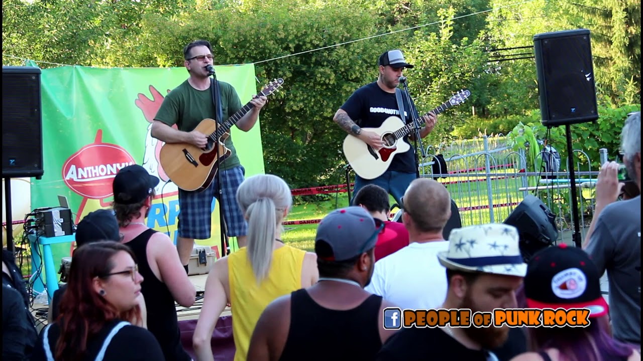 TEN FOOT POLE - Daddy @ Anthony's Warped Cour, Lévis QC - 2018-08-12
