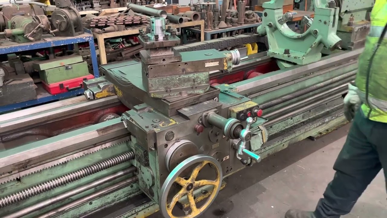 Ryazan 16K40-3 lathe