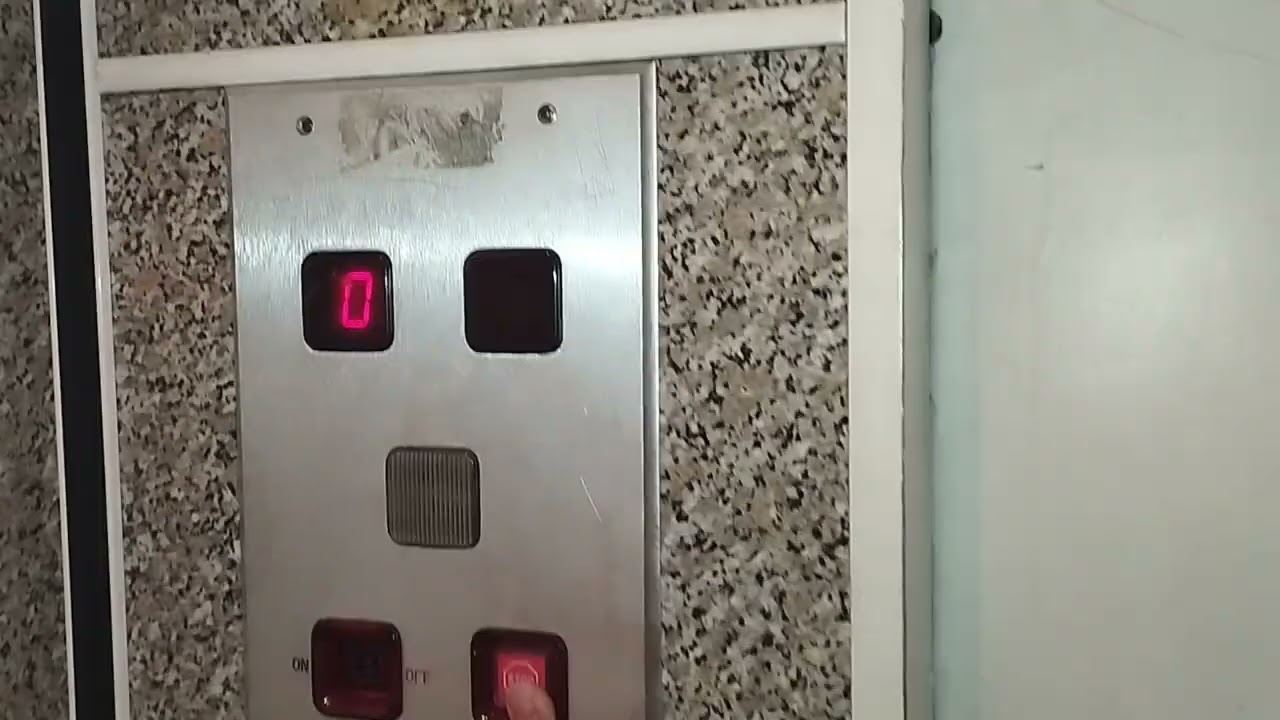 Ασανσέρ σε ιατρικά γραφεία, στην Νέα Ιωνία