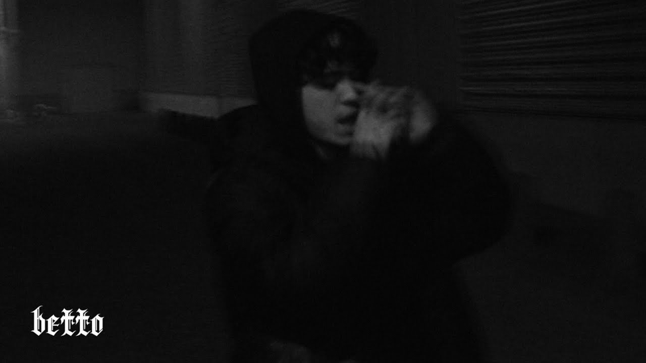 betto - EN LOS 90's (ProdBy: Balance Cooper) (Official Video)