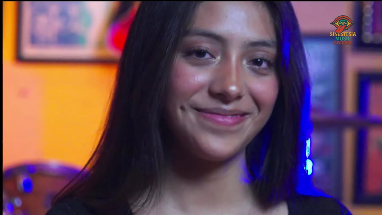 Giselle Ramirez en Sinestesia Grupera