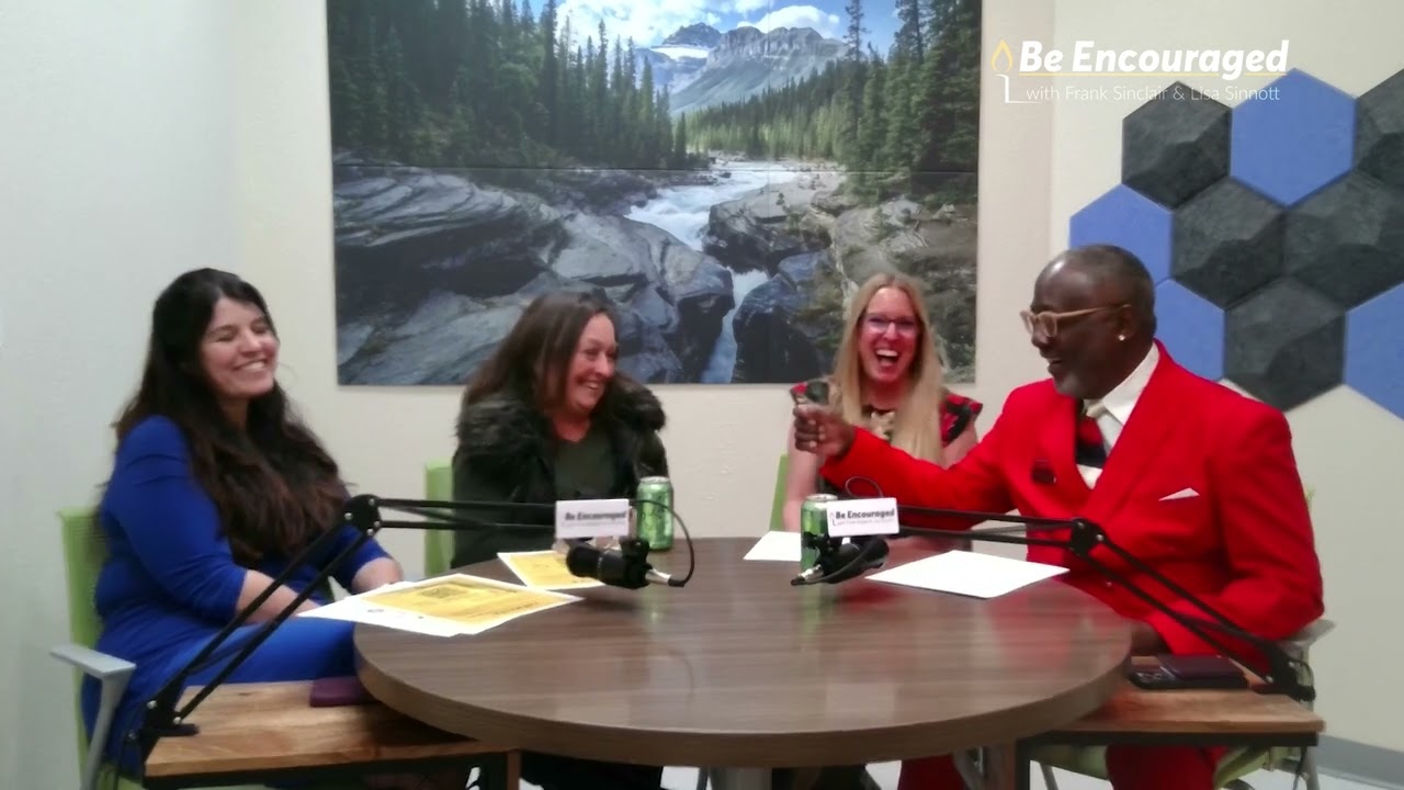 Ep #140 with Civic Dialogue Strategist Lauren Hug & Community Marketing Leader Karole Campbell
