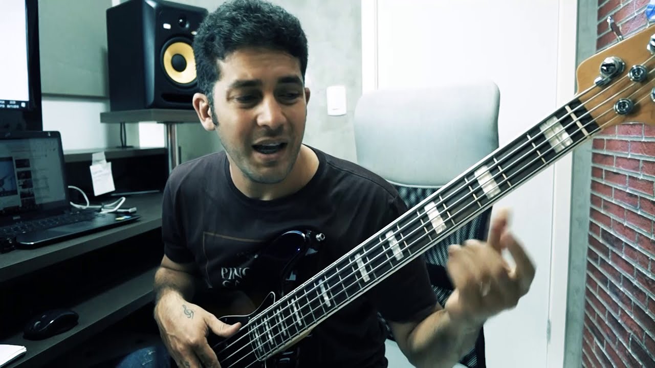 Como tocar Eu sou de Jesus no Baixo - Irmão Lázaro - Groove com Tríades - Contrabaixo Online