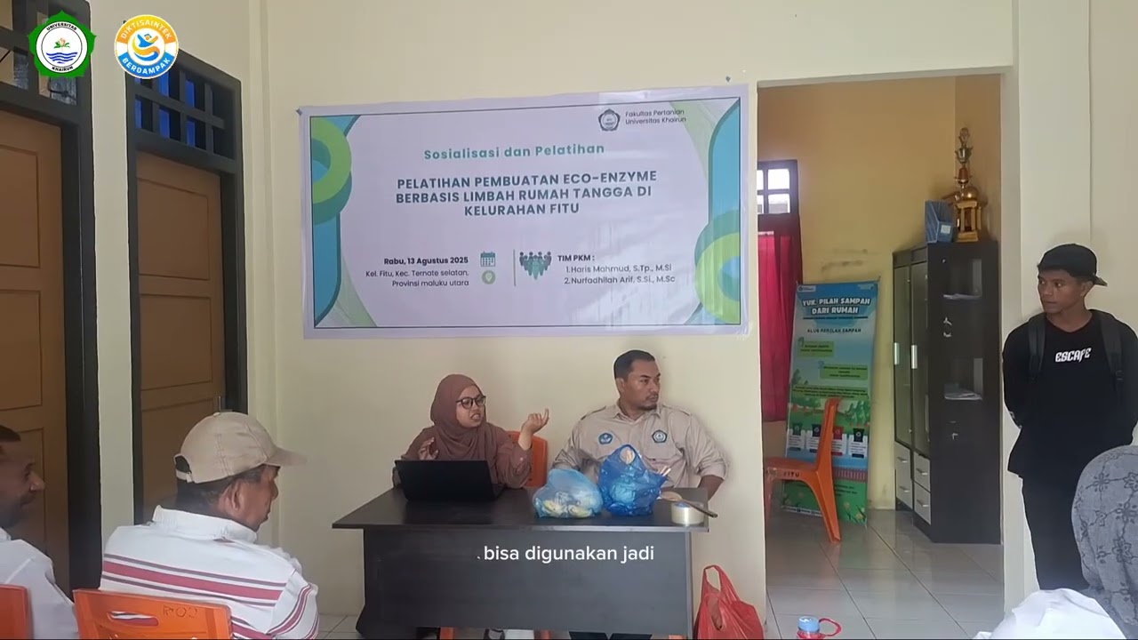 PkM: Pelatihan Pembuatan Eco-enzyme Berbasis Limbah Rumah Tangga Di Kelurahan Fitu