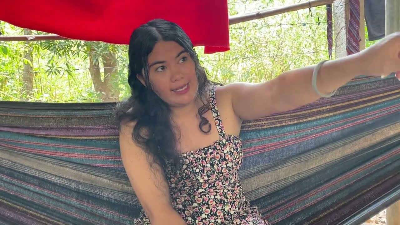 JASMIN PARECE ESTAF TRANQUILA EN CASITA 