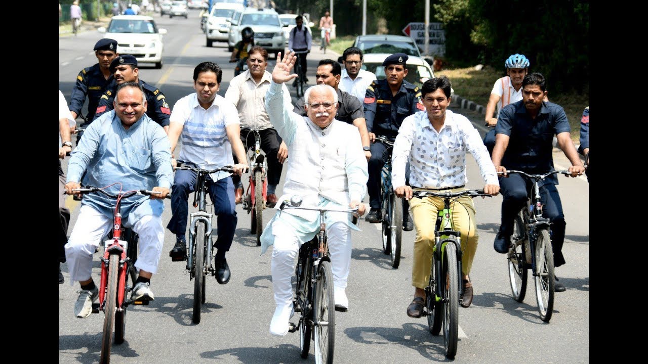 World Cycling Day: Haryana CM Khattar enjoys a ride on a bike.
