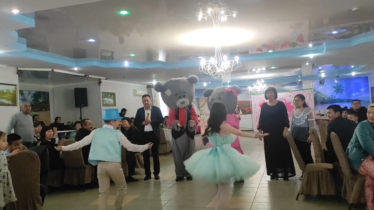 танец фредерико  фели