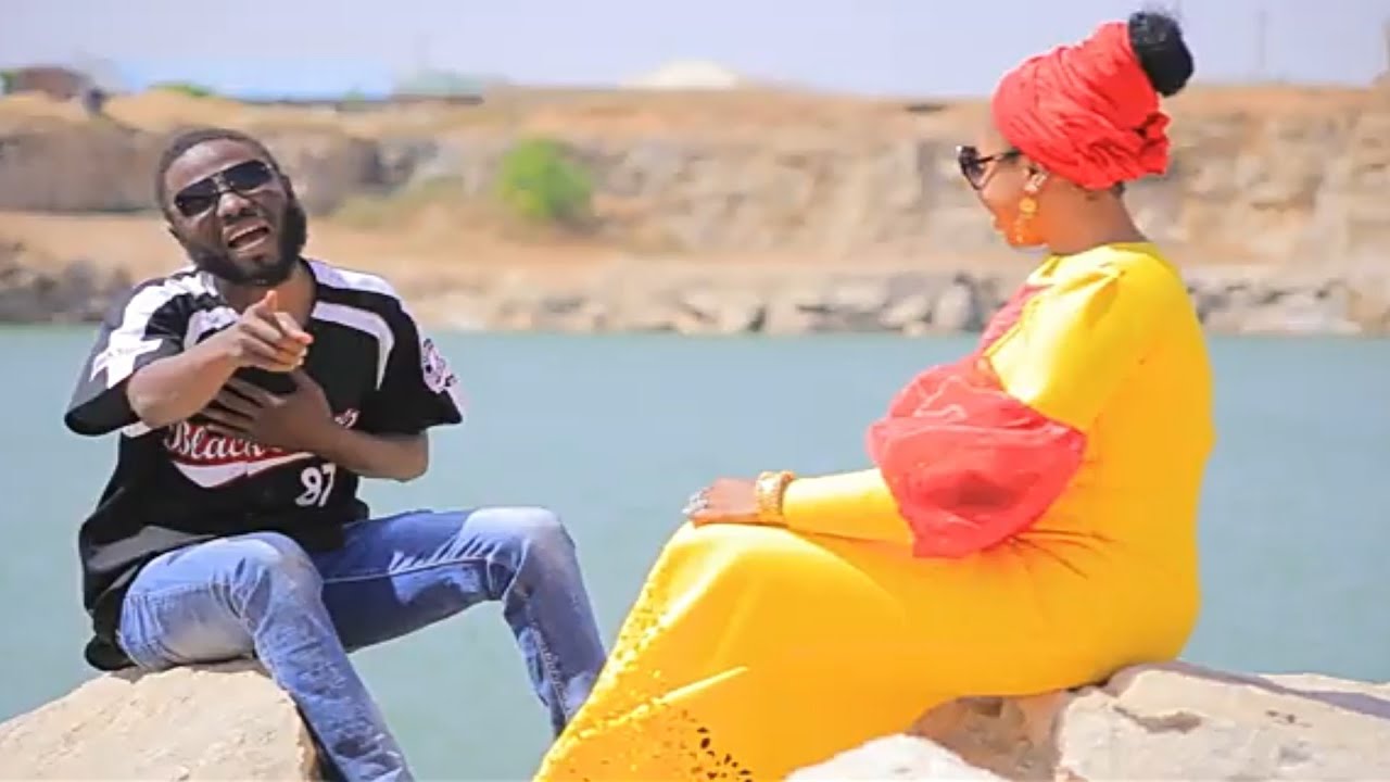 Ikhlima Vs Malam Biyo in Latest Hausa Music #umarmshariff