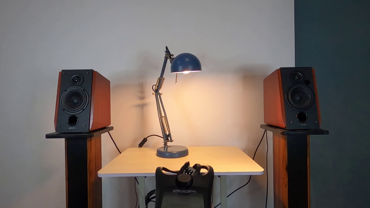 EDIFIER  R1700BT - SOUND TEST