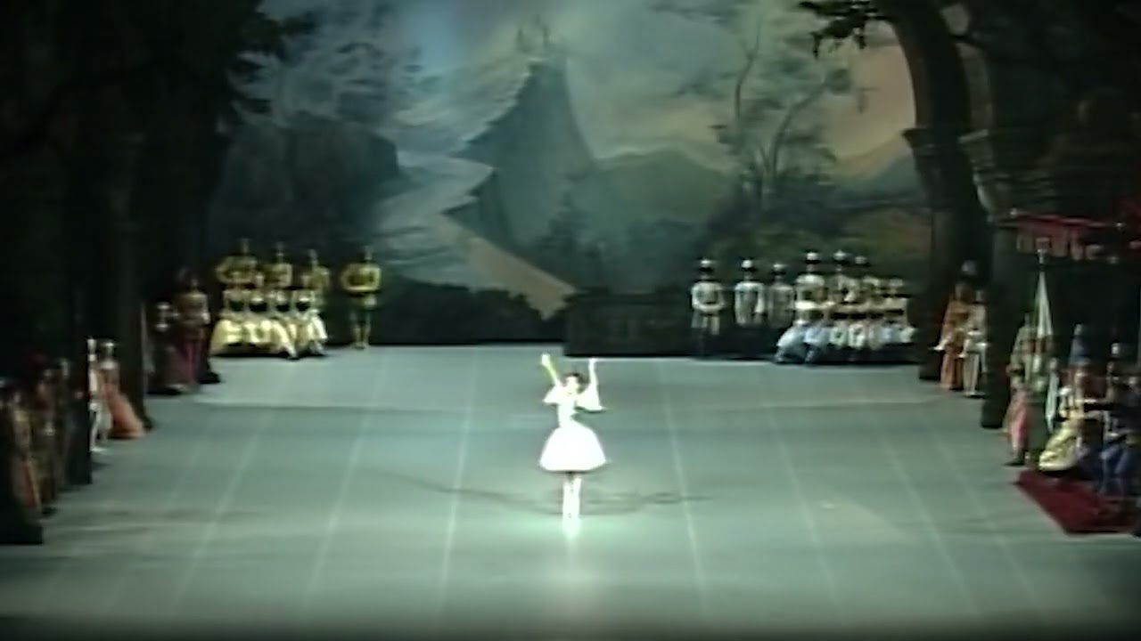Raymonda, Petra Conti. Teatro alla Scala 2011