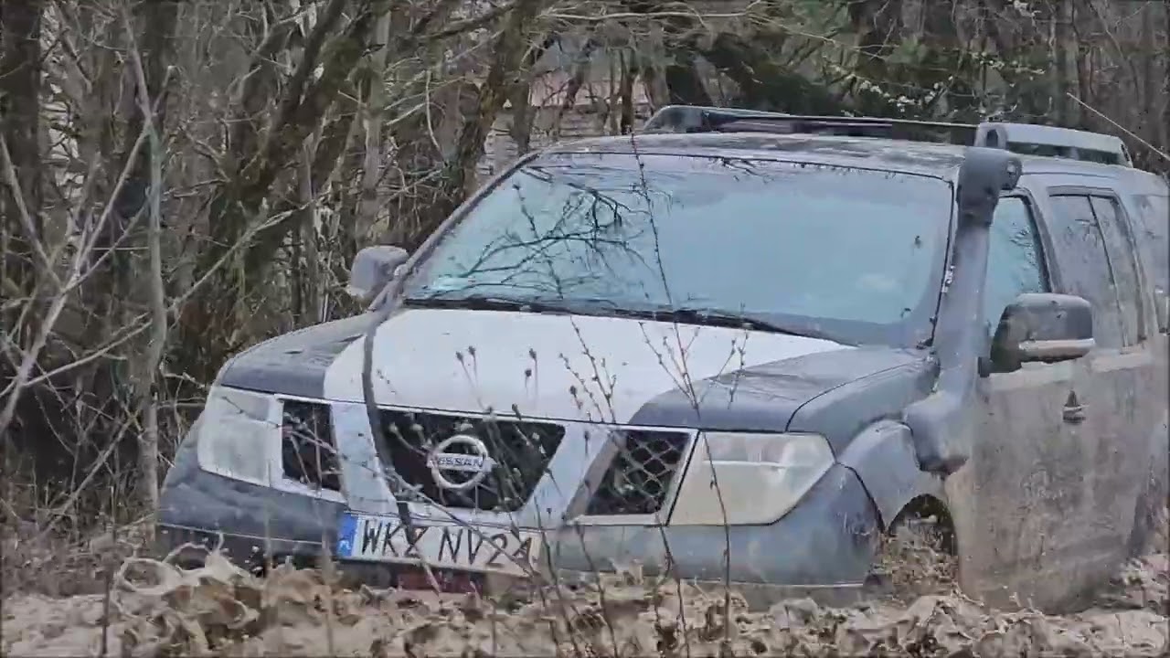 Nissan Pathfinder 2.5 dci mud terrain