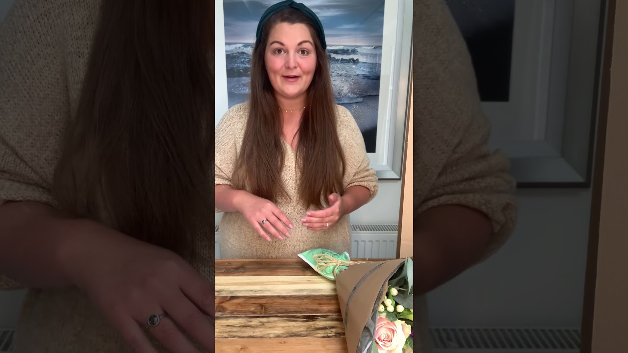 The Difference Between Letterbox And Hand-tied Flowers