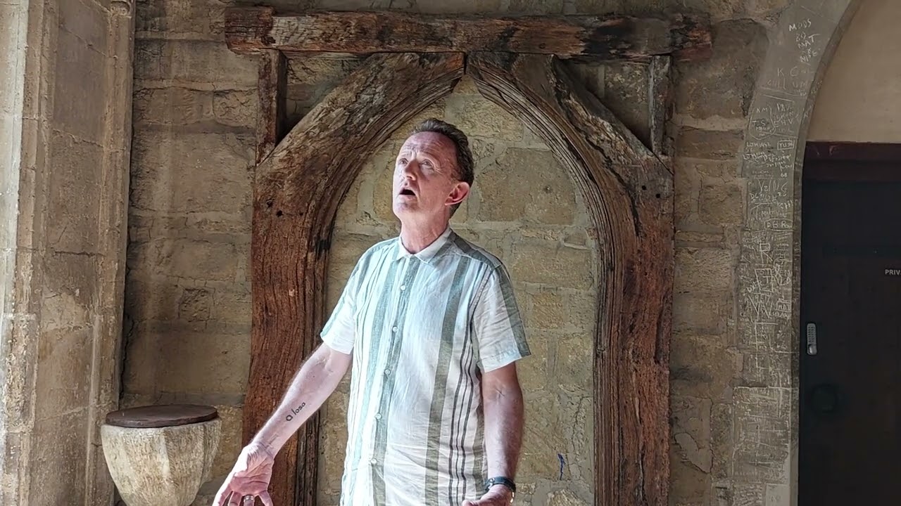 Beautiful Acoustics 12: The Monk's Door at Ely Cathedral (Bí Íosa im Chroíse)