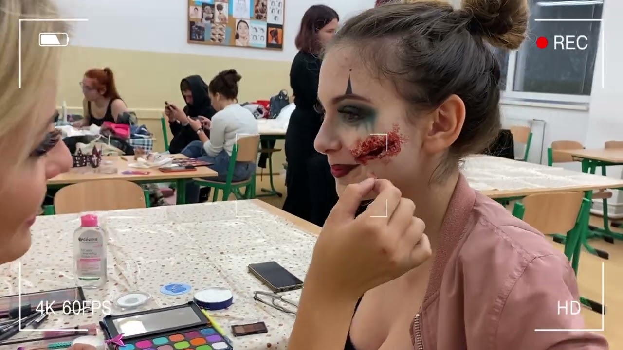 Súťaž o najlepšiu Halloweensku masku - SOŠ KaV Svätoplukova 2, BA