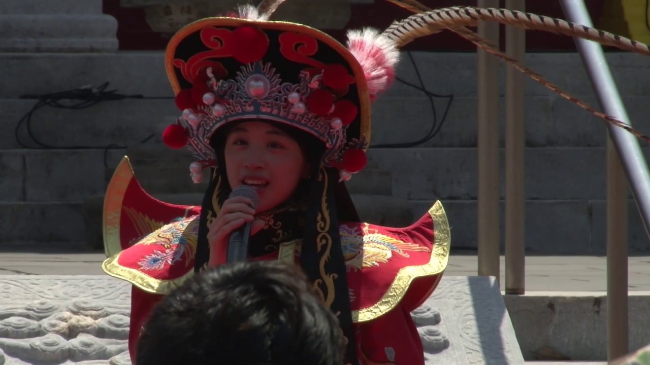 女流彩華＆少女旗持ち★変面ショー　2019変面の日三日目午前の部　孔子廟　22019 5 4