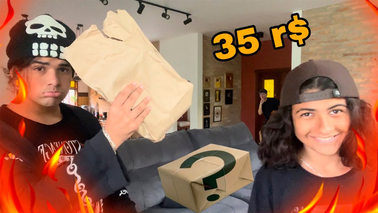 Caixa misteriosa de Anime 😳
