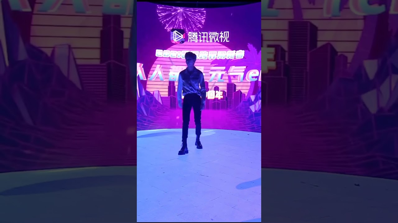 【R1SE 赵让】《VIOLET》群星跨界闹新春直播