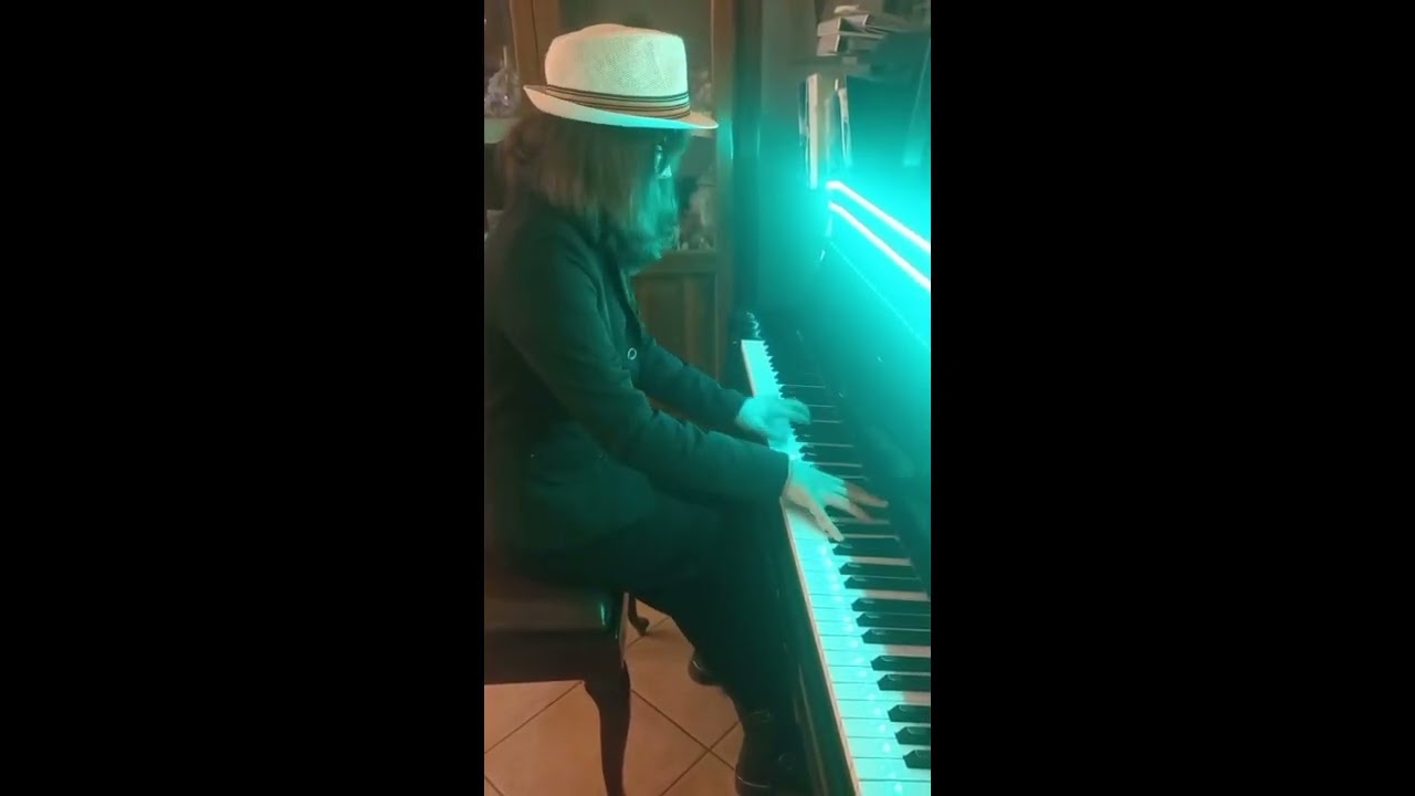 THE STRANGLERS/INDILA - GOLDEN BROWN MIX LOVE STORY (Piano Cover Reverb) by Penny Gaia