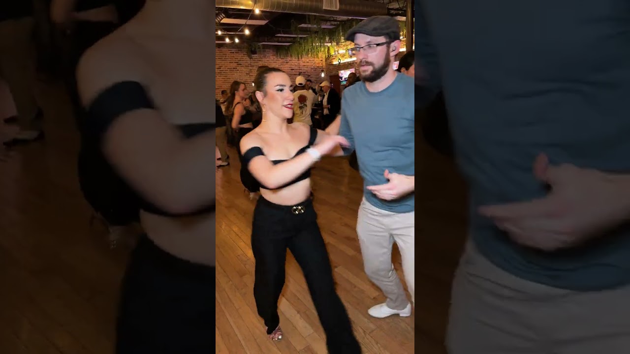 Daniel and Ana Garcia - Salrica Dance Social - With You (Contigo) (Salsa)