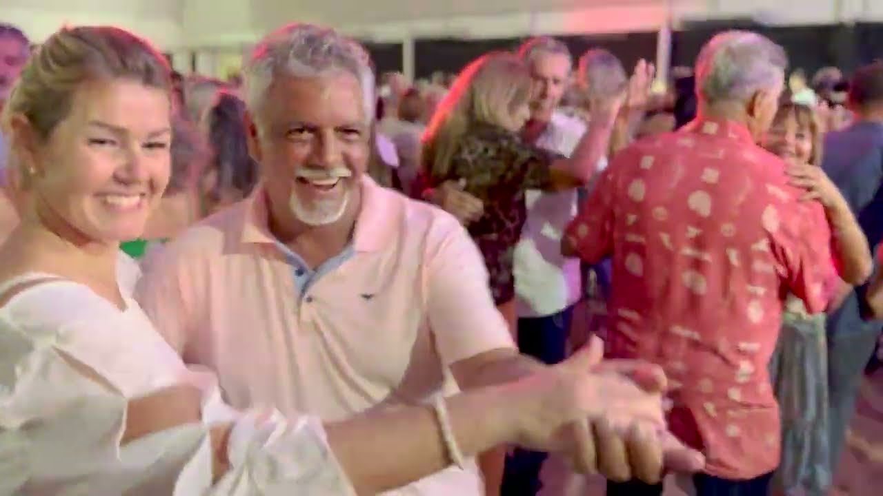 Valdir Pasa -Saudade de Guarapuava -Baile da Serra e outros grandes sucessos ao vivo