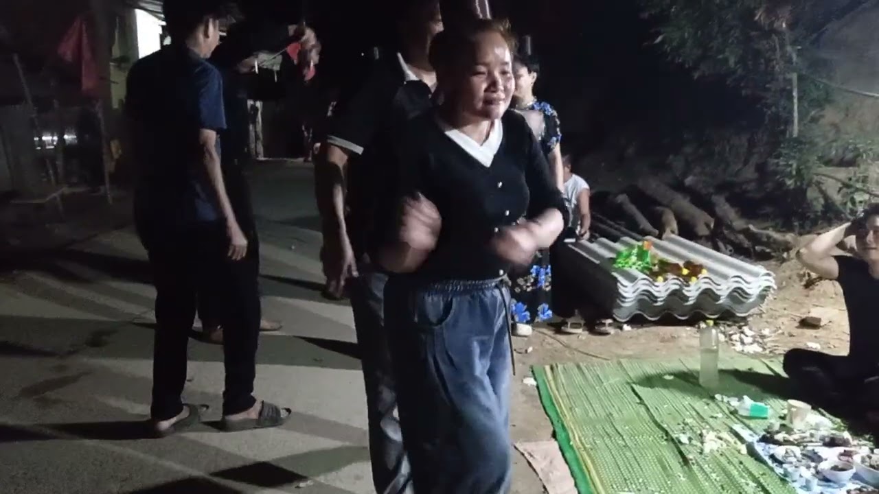 Tết 29 đón xuân đêm Giao thừa bản chón 