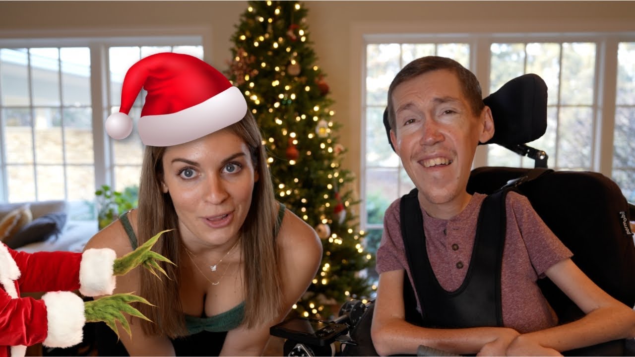 Hannah The Sexy Grinch