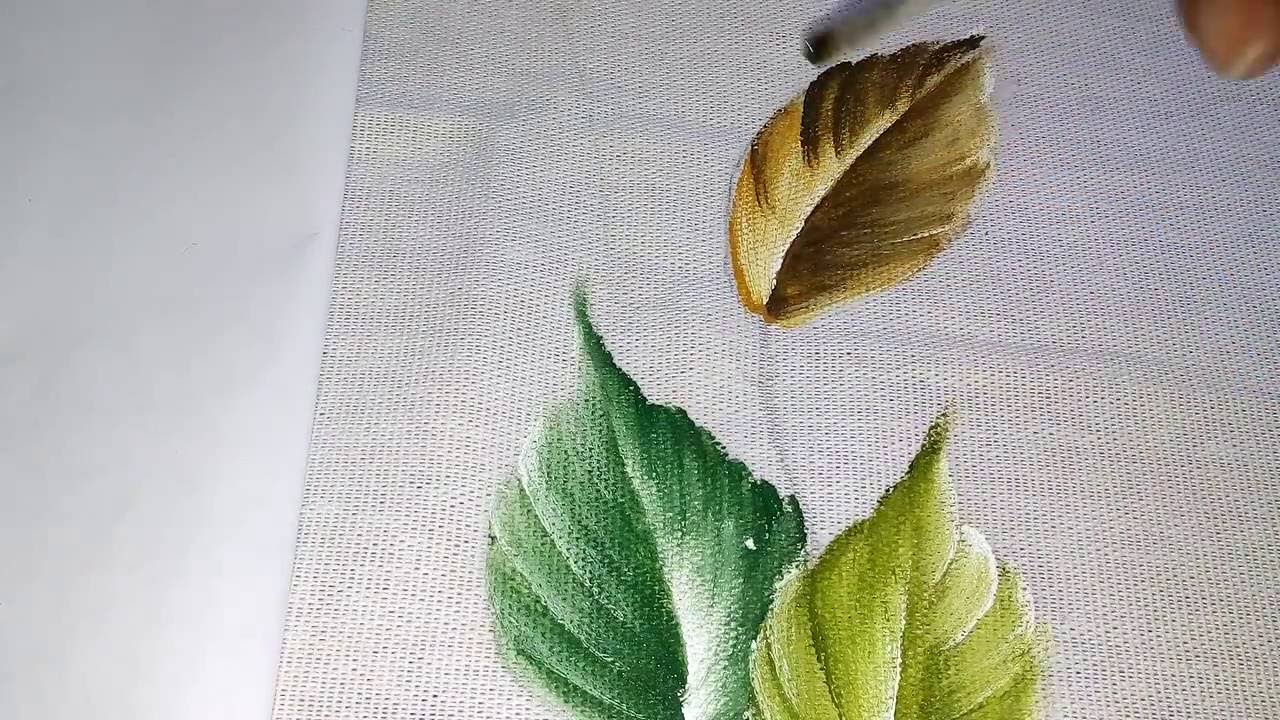 Veja como pintar folha envelhecida de forma rápida e fácil