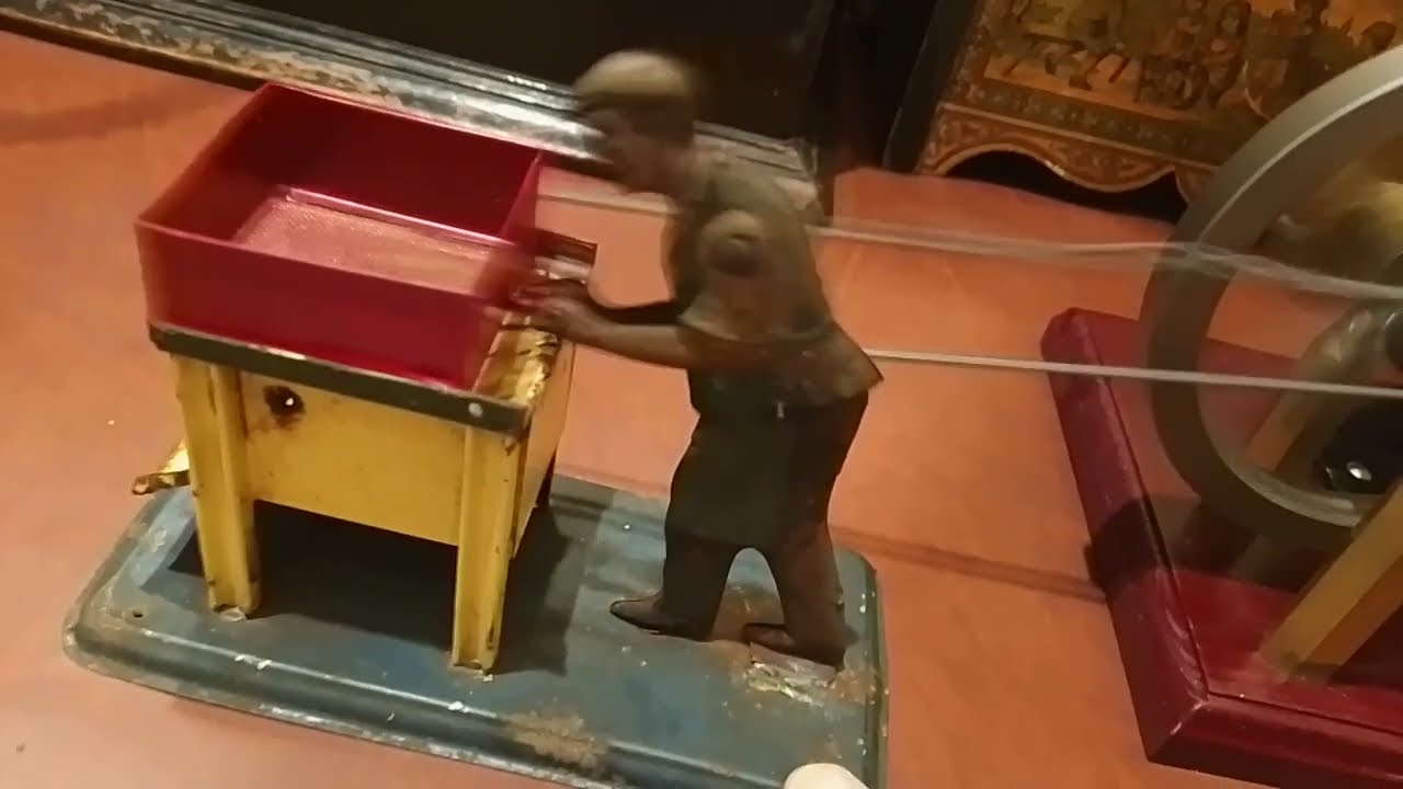 Eine etwas andere Dampfmaschine mit verschiedenen Antriebsmodellen
