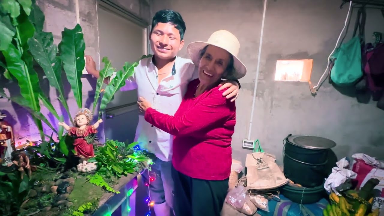 LLevé el nacimiento del niño Jesus a la finca de mi abuelita e hicimos el pesebre