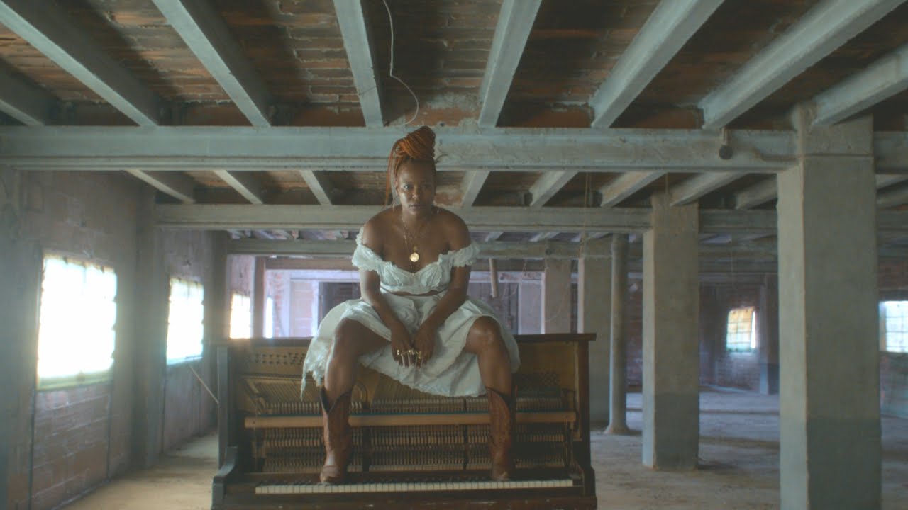 China Moses  - it's okay (i'm not alone) ft. Marvin Sewell