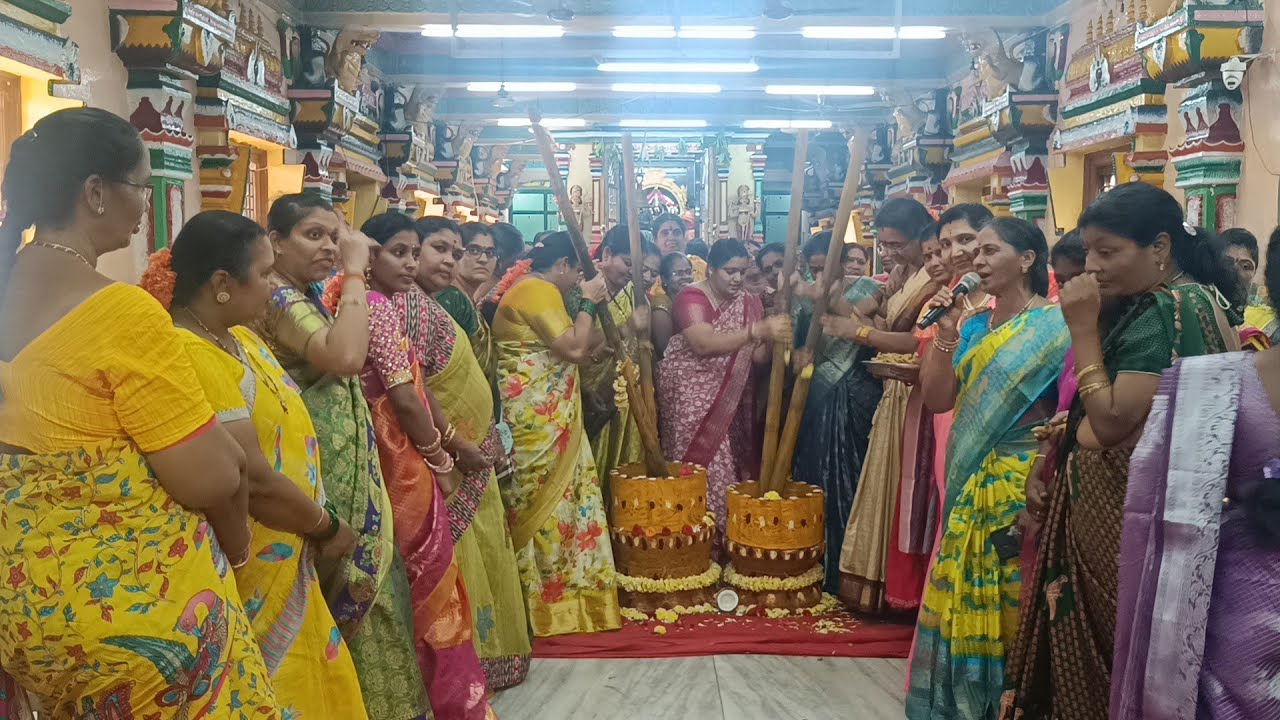 * శ్రీ వాసవి కన్యకా పరమేశ్వరి అమ్మవారి దేవస్థానము నందు హారిద్రాచుర్ణమహోత్సవము* 