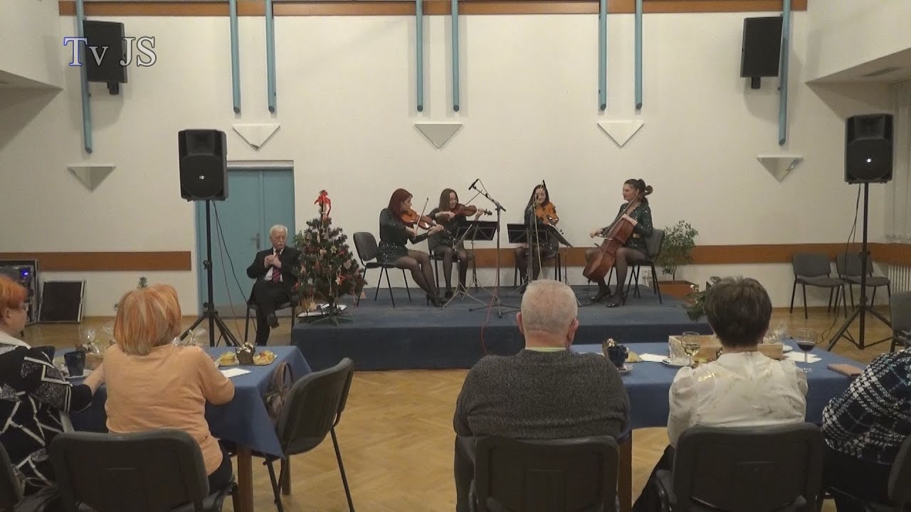 ÚPICE - Karel Hegner a Fshion strings v Úpici.