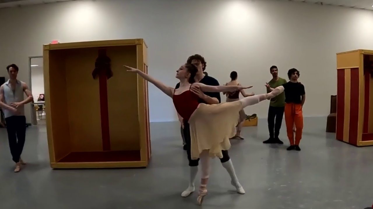 A behind-the-scenes look at rehearsals for 'The Nutcracker' by Ballet San Antonio