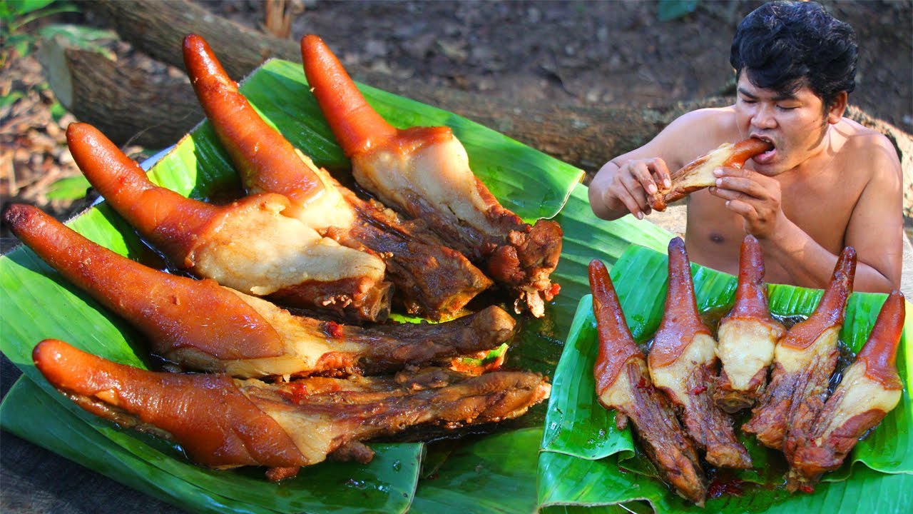 Cooking 5 Pork Tails with Sticky Honey,Sugar Cane,Water Melon Recipe - Stew Pig Tail Eating So Yummy