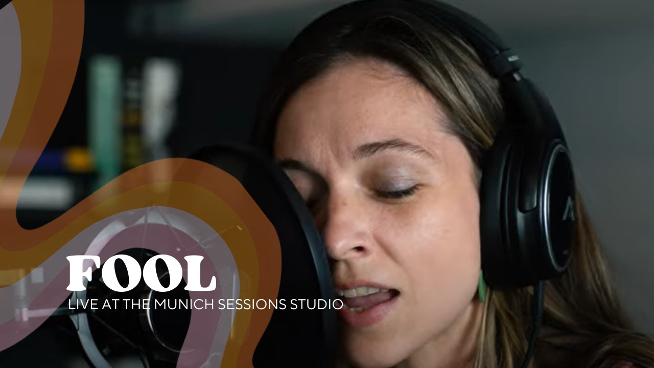 Caro Kelley | Fool (Live at Munich Sessions Studio)