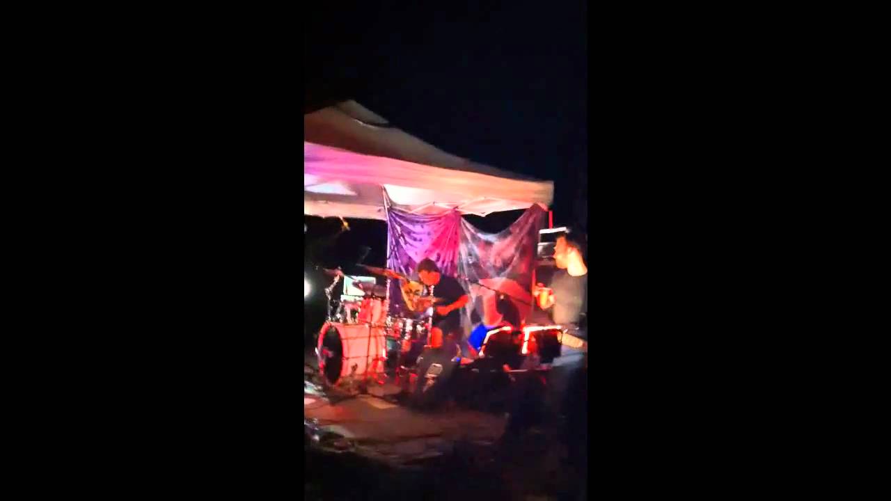 chrid drum solo.asx